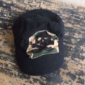 HAT